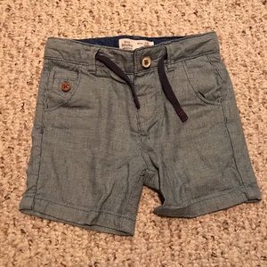 Zara boy shorts 6-9 months